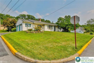 /international/us/701-s-lincoln-avenue-walnutport-boro-pa-110101401008/