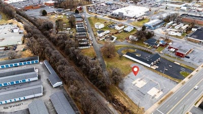 /international/us/420-n-poplar-ave-waynesboro-va-110104260675/
