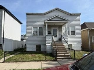 /international/us/1437-121st-street-whiting-in-110108544863/