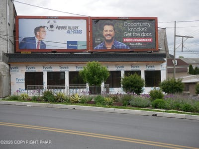 /international/us/701-northampton-street-easton-pa-110108077784/