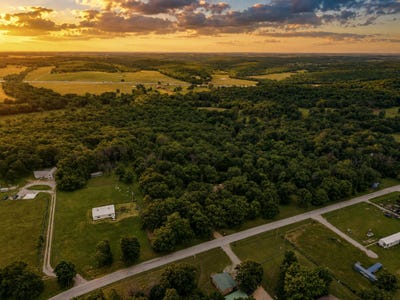 /international/us/4446-brinkley-road-marshfield-mo-110108395961/