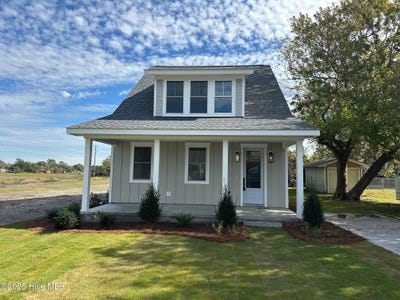 /international/us/504-n-25th-street-morehead-city-nc-110103760574/