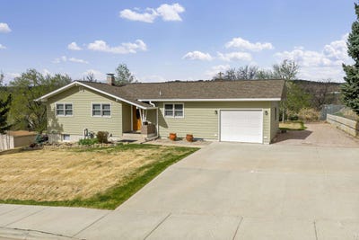 /international/us/2801-grandview-drive-rapid-city-sd-110107546688/