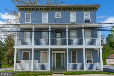 /international/us/229-231-n-church-street-thurmont-md-110107699206/