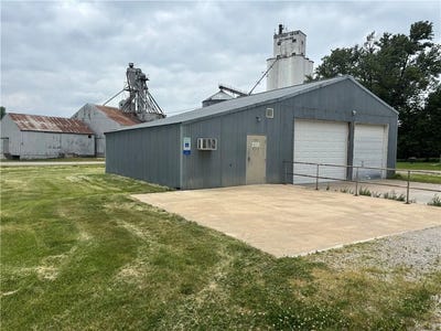 /international/us/202-s-baldwin-street-richmond-ks-110108124500/