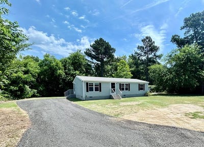 /international/us/26159-savageville-rd-onancock-va-110108908465/