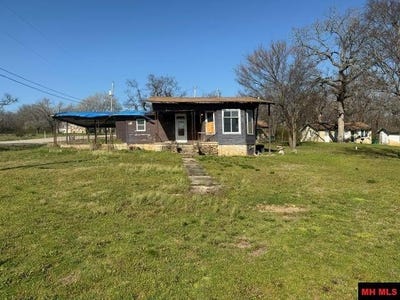 /international/us/400-n-estes-avenue-yellville-ar-110106561682/