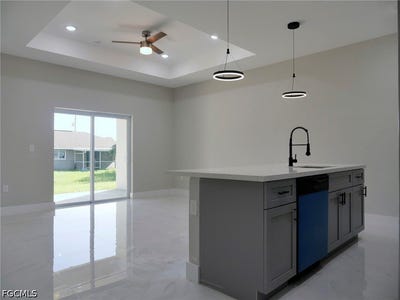 /international/us/4502-22nd-street-sw-lehigh-acres-fl-110120422369/
