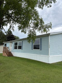 /international/us/5447-willow-drive-croswell-mi-110100454675/