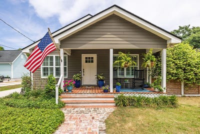 /international/us/708-kent-street-mount-pleasant-sc-110108019528/