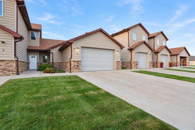 /international/us/1915-10th-avenue-aberdeen-sd-110120485536/