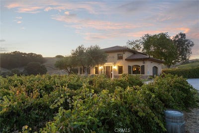 /international/us/3000-oakdale-rd-paso-robles-ca-110103495467/