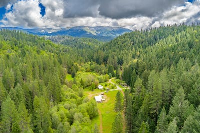 /international/us/7250-mitchell-mill-road-wilseyville-ca-110107353715/