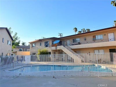 /international/us/559-w-alpine-st-upland-ca-110120555941/