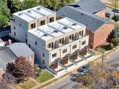 /international/us/4506-grove-avenue-richmond-va-110098275832/