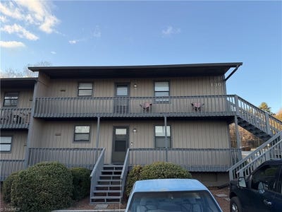 /international/us/130-vista-circle-winston-salem-nc-110106618369/