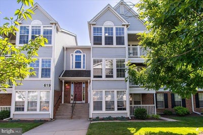 /international/us/619-himes-ave-v112-frederick-md-110108582529/