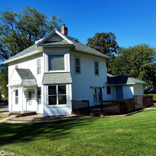 /international/us/500-pleasant-street-walnut-ia-110107716944/