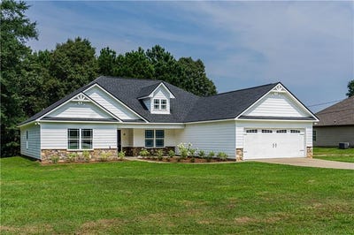 /international/us/18-poorhouse-road-seale-al-110100513159/