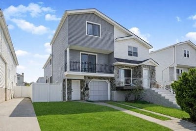 /international/us/51-evans-street-staten-island-ny-110107928251/