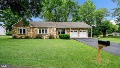 /international/us/202-front-st-feasterville-trevose-pa-110108577122/