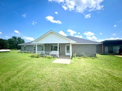 /international/us/4900-s-preston-rd-tishomingo-ok-110100584934/