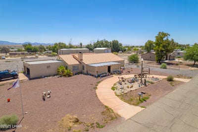 /international/us/7142-s-martin-dr-mohave-valley-az-110100394370/