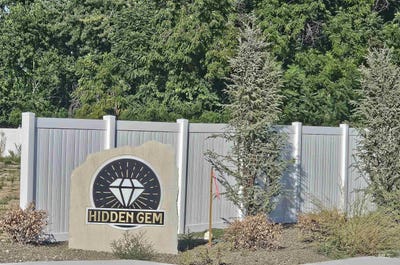 /international/us/707-hidden-gem-court-emmett-id-110120485284/
