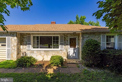 /international/us/2917-first-street-winchester-va-110108391588/