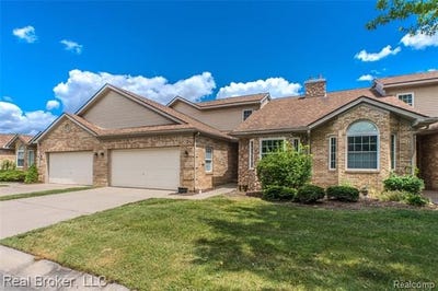 /international/us/300-avium-lane-canton-twp-mi-110108877084/