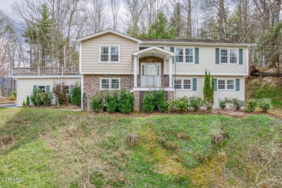 /international/us/580-cedar-street-mountain-city-tn-110107080196/