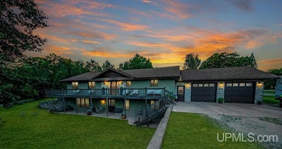 /international/us/n22791-carpenter-road-niagara-c-wi-wi-110106843230/