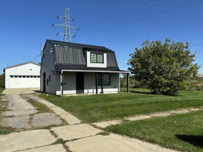 /international/us/121-e-ypsilanti-avenue-pontiac-mi-110120513711/