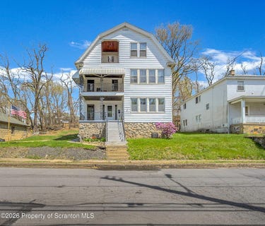/international/us/2309-ash-street-scranton-pa-110107383577/