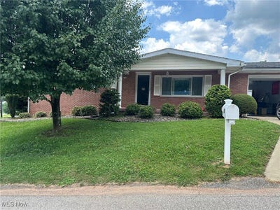 /international/us/53-central-drive-parkersburg-wv-110101056548/