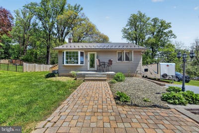 /international/us/215-n-limestone-road-parkesburg-pa-110107842907/