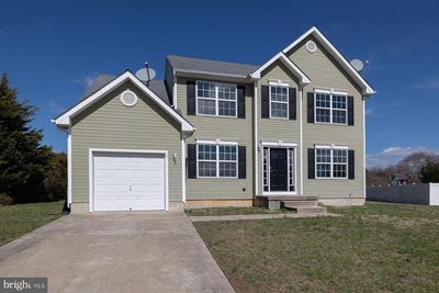/international/us/17-du-mont-drive-millville-nj-110106621437/