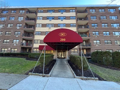 /international/us/200-diplomat-drive-mount-kisco-ny-110104867327/