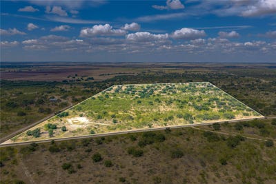 /international/us/2240-buck-ridge-road-brady-tx-110120463430/