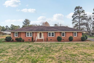 /international/us/1009-driftwood-drive-siler-city-nc-110106180090/