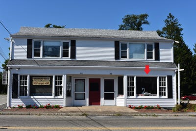 /international/us/306-route-28-dennis-ma-110102491215/