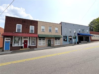 /international/us/207-213-w-main-street-mayodan-nc-110100467243/
