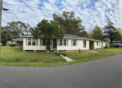 /international/us/627-w-jefferson-ville-platte-la-110104012105/