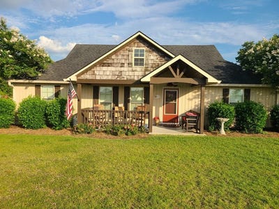 /international/us/3275-old-quitman-rd-adel-ga-110101196075/