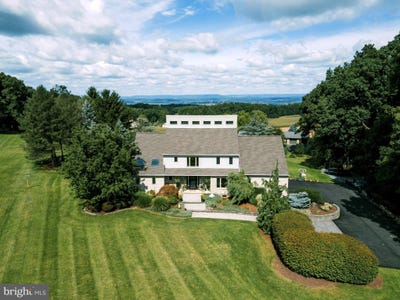 /international/us/12-stony-ridge-drive-mertztown-pa-110110211924/