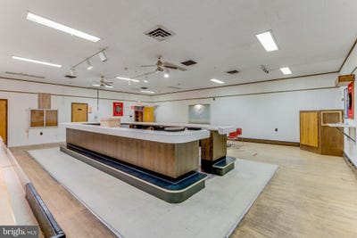 /international/us/402-cook-avenue-paulsboro-nj-110095071557/