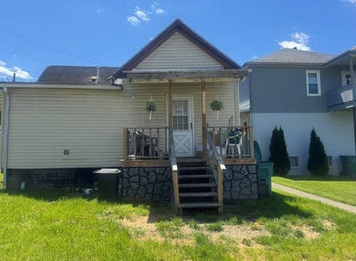 /international/us/1715-1-2-rear-hamill-ave-clarksburg-wv-110108147051/