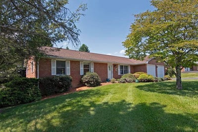 /international/us/113-raven-view-lane-lewisburg-wv-110108667373/