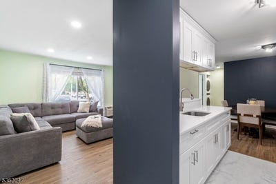/international/us/9-norwich-pl-franklin-twp-nj-110100047921/