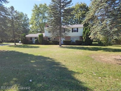 /international/us/6965-n-adams-road-bloomfield-twp-mi-110108437676/